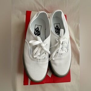 Vans Women’s White And Blue Checkered Rubber Sole Sneakers 6.5